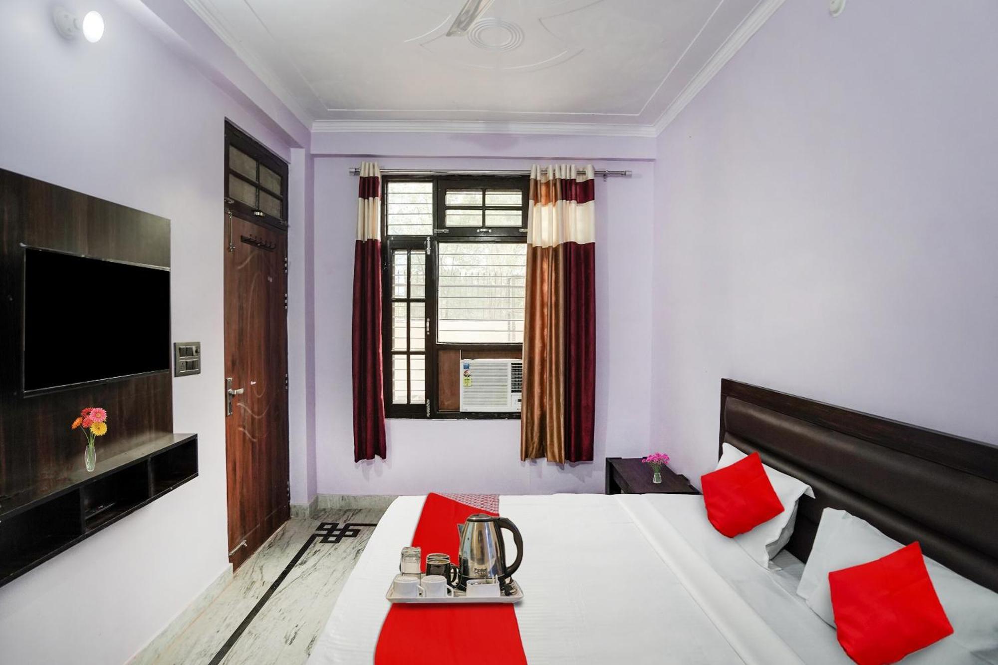Hotel O Ayurma Inn Chinhat Eksteriør billede